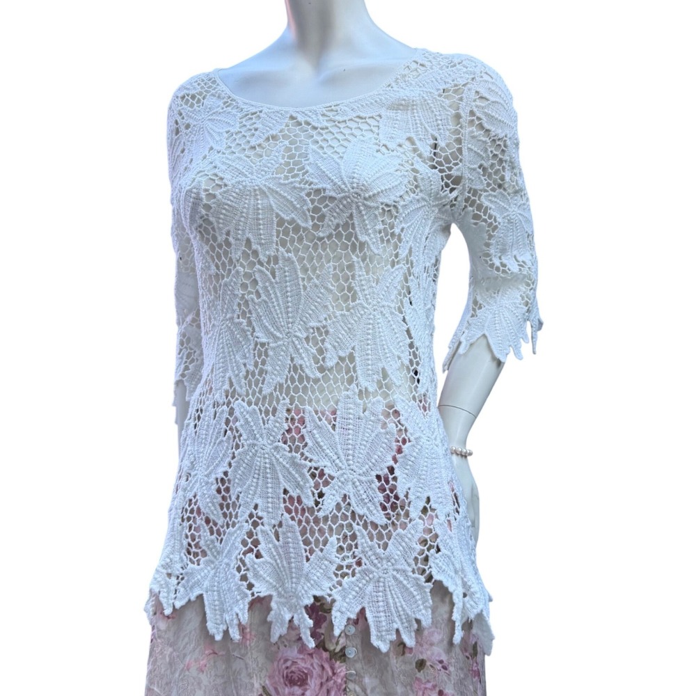 White Floral Lace Crochet Top ‎ Scalloped Hem Fairycore angelcore whimsical M